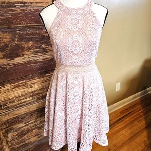 Meet your Posher, Betsy